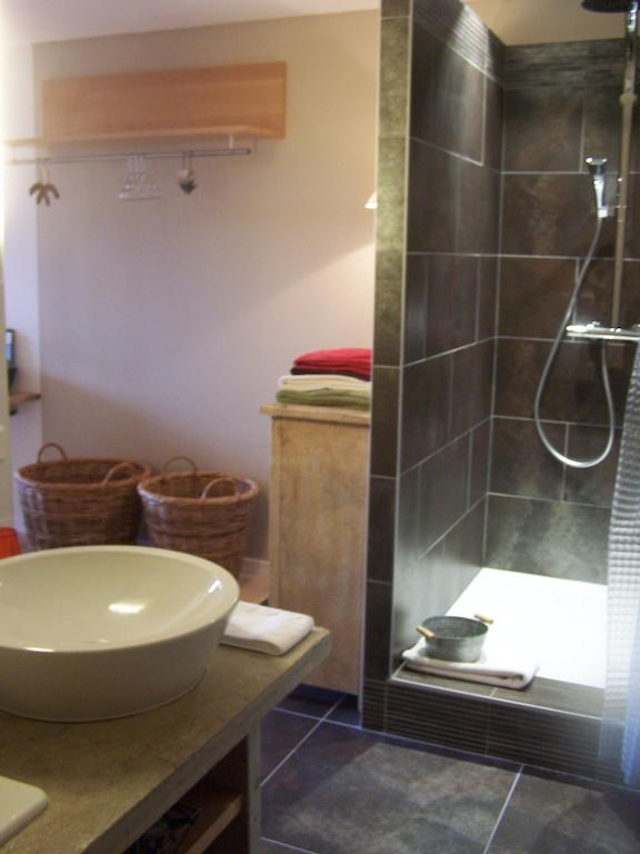 Clos De Pomeir Pension Pommiers  Kamer foto